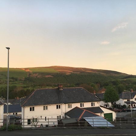 Bed and Breakfast Bryn Derwen Rhayader Esterno foto